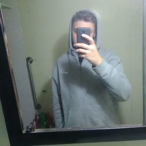 Meet your Posher, Xavier