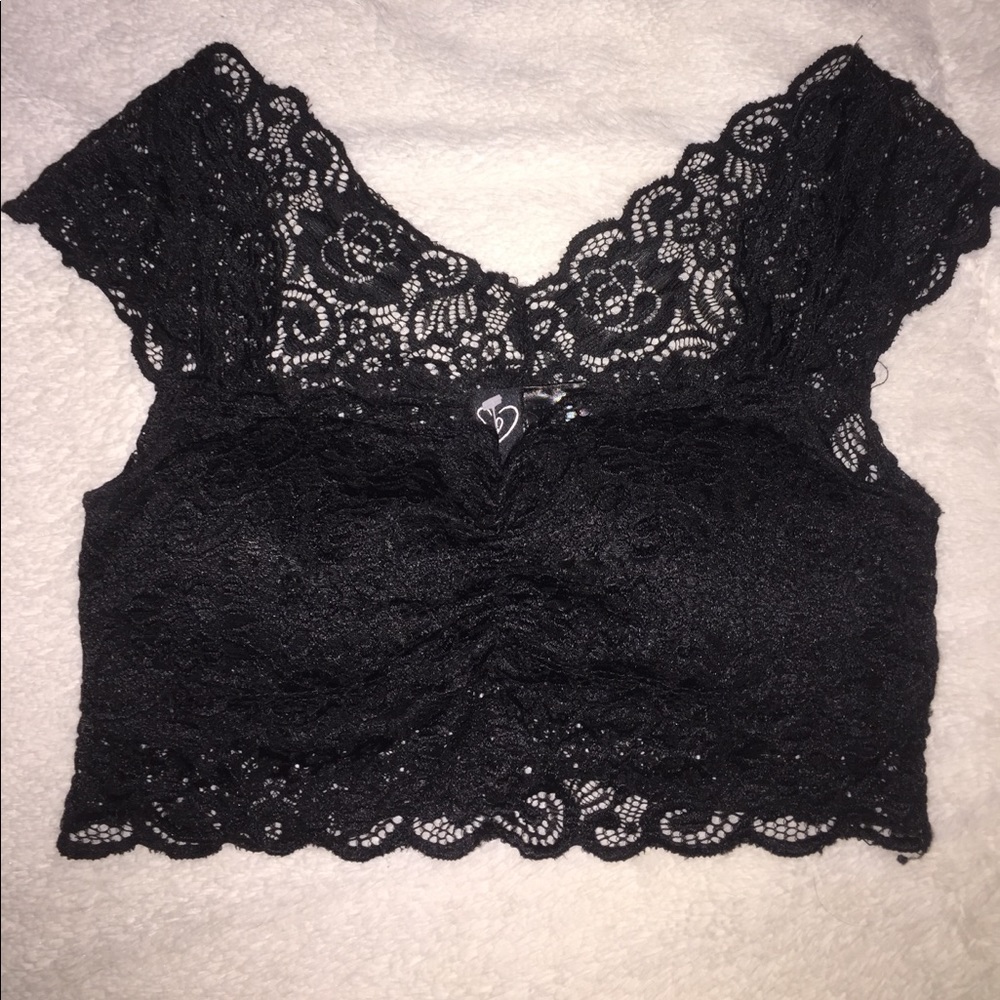 Lace, black