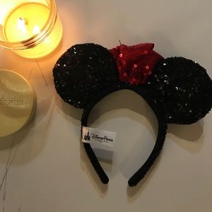 Minnie Mouse Ears Headband -Sequined