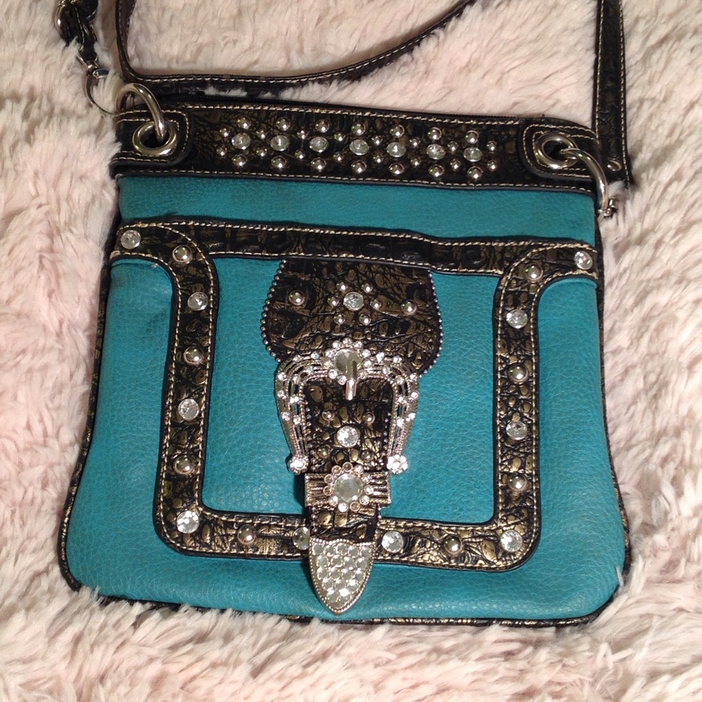 👗Studded Crossbody Bag