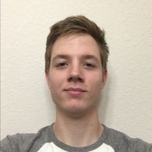 Meet your Posher, Avery