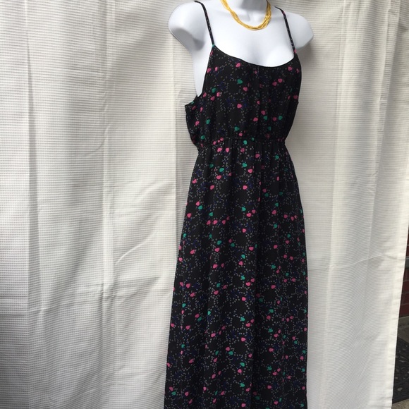 ⬇️ $65 I Love ❤️ Robson black dress  med hearts - Picture 3 of 8