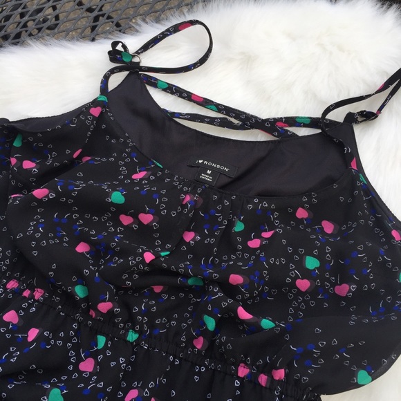 ⬇️ $65 I Love ❤️ Robson black dress  med hearts - Picture 8 of 8