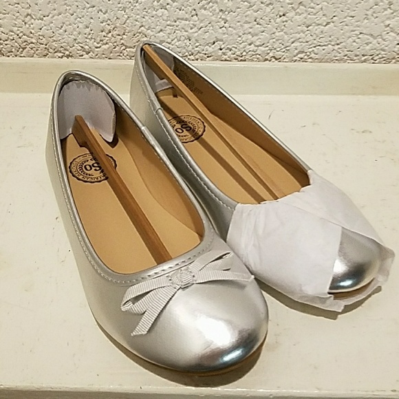 Brand New S.O. Spice Shoe - Silver - Picture 1 of 4
