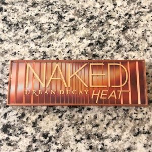 Urban Decay Naked Heat Pallet