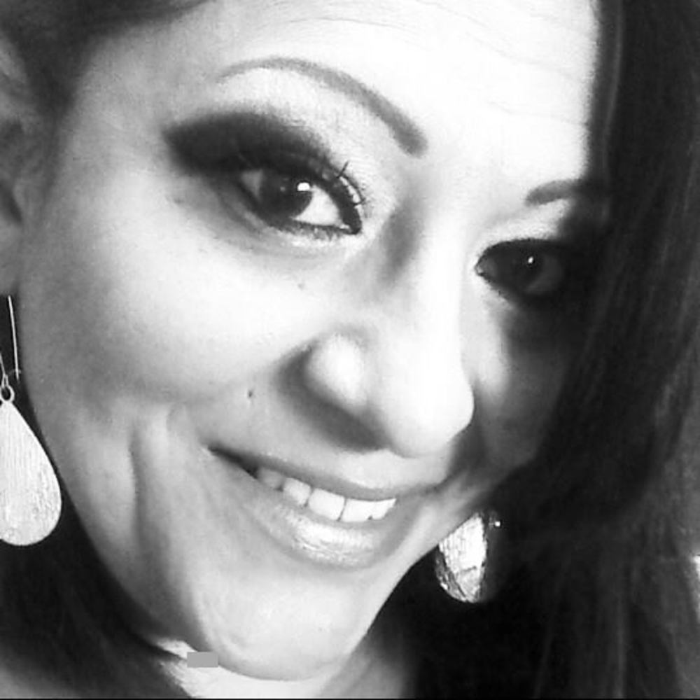 Meet your Posher, Yvonne