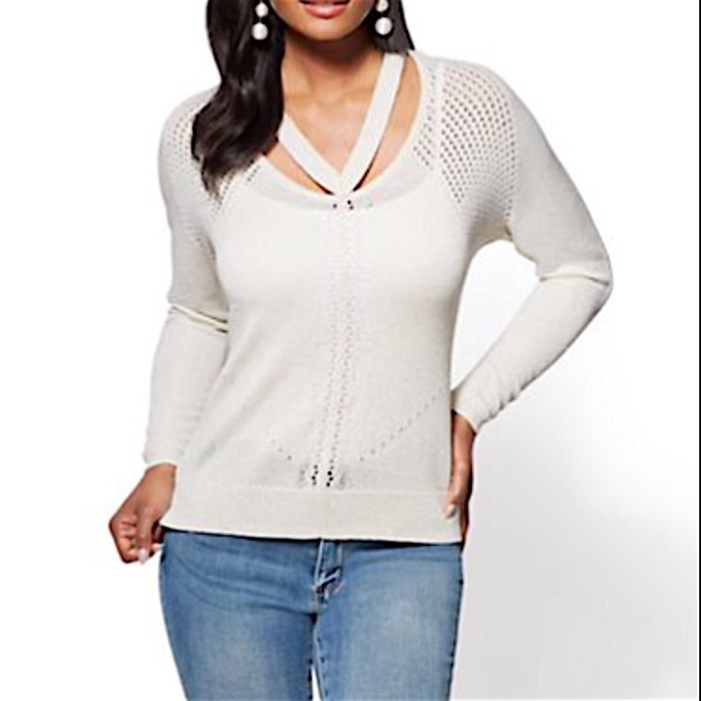 ✨HP ✨ NY&C Metallic V Neck Cut Out Sweater - NWOT
