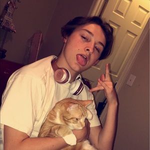 Meet your Posher, Andrew