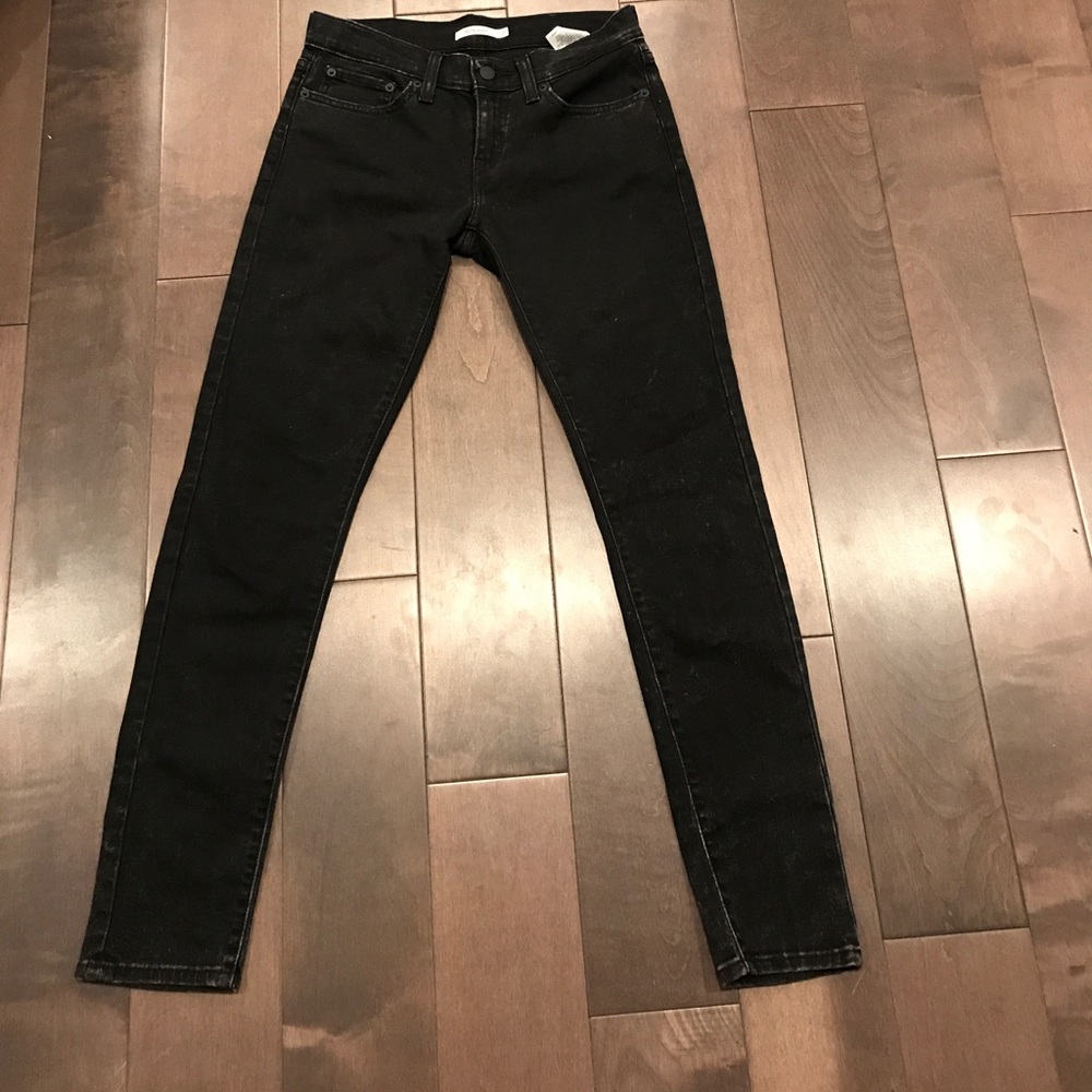 Levi’s 601 Pin Skinny Jeans