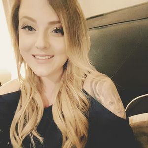 Meet your Posher, Shelbi