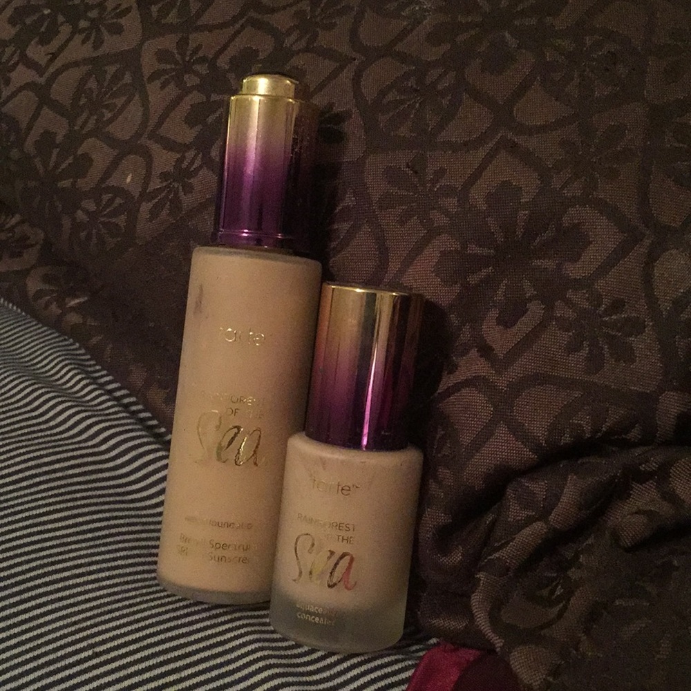 Tarte aqua concealer/foundation fair-light neutral