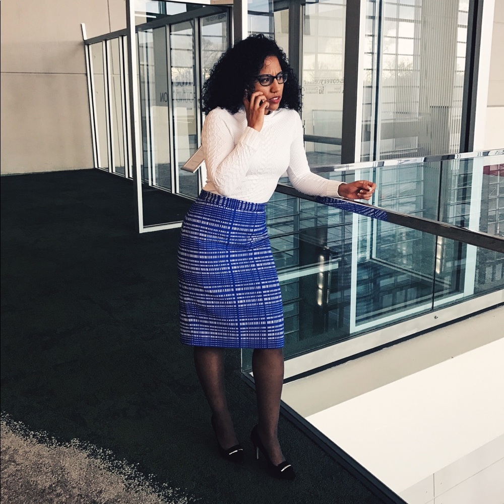 {Banana Republic} Stripped Pencil Skirt