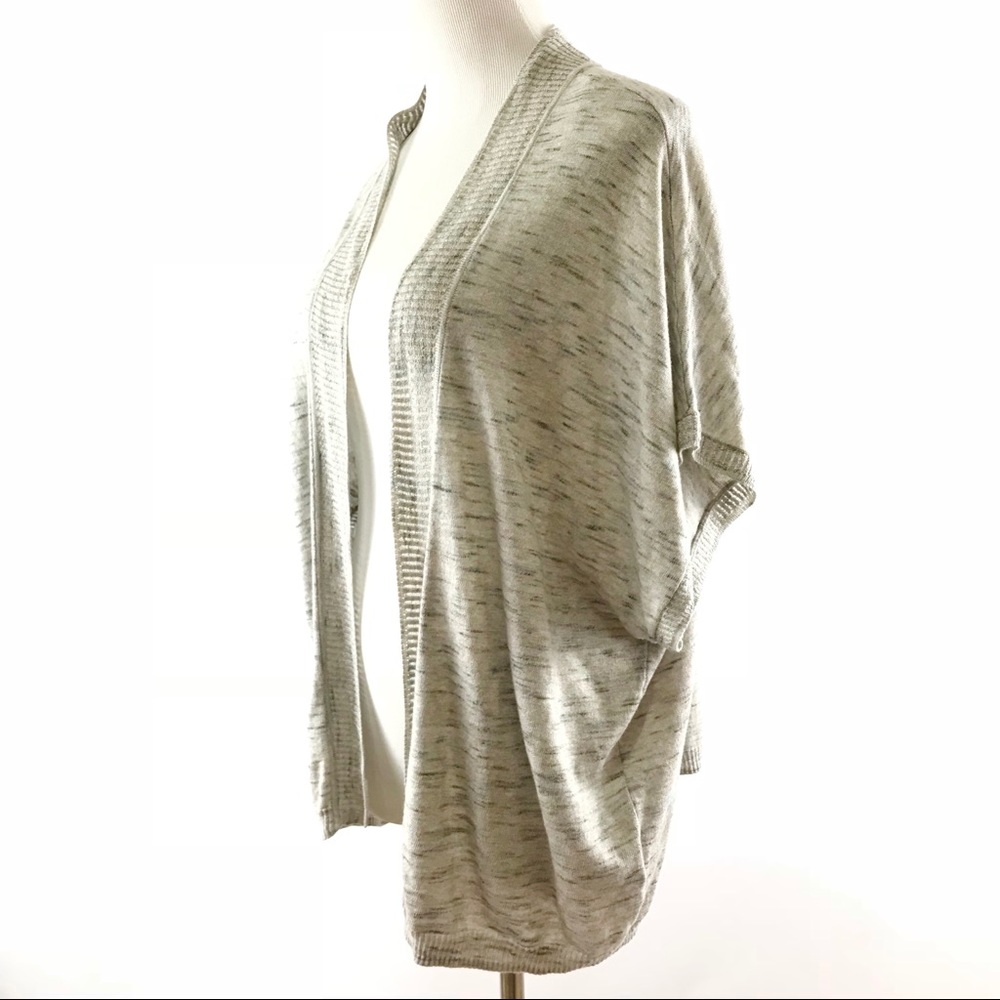 New Plus Size Cardigan XL Gray Top Stretch Knit - Picture 2 of 4