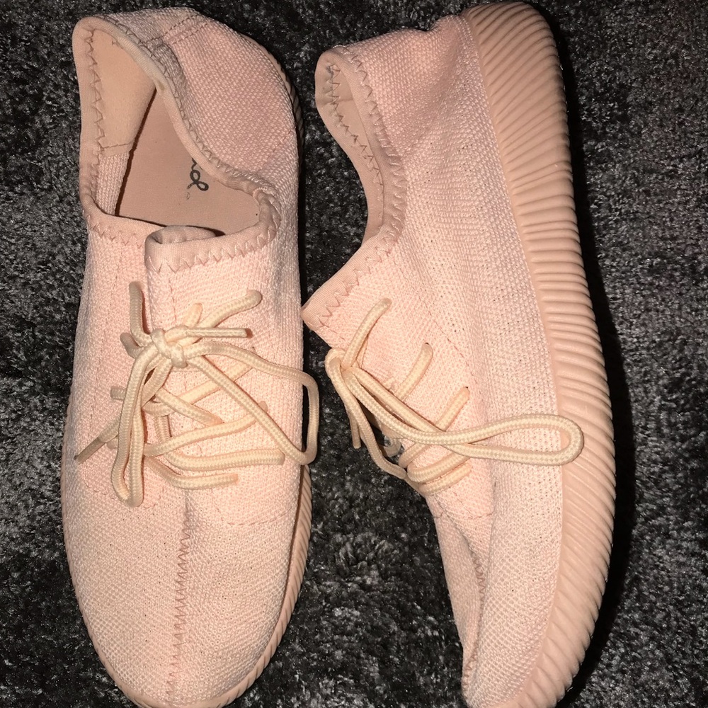 Pink tennis shoes from Luca and Grae