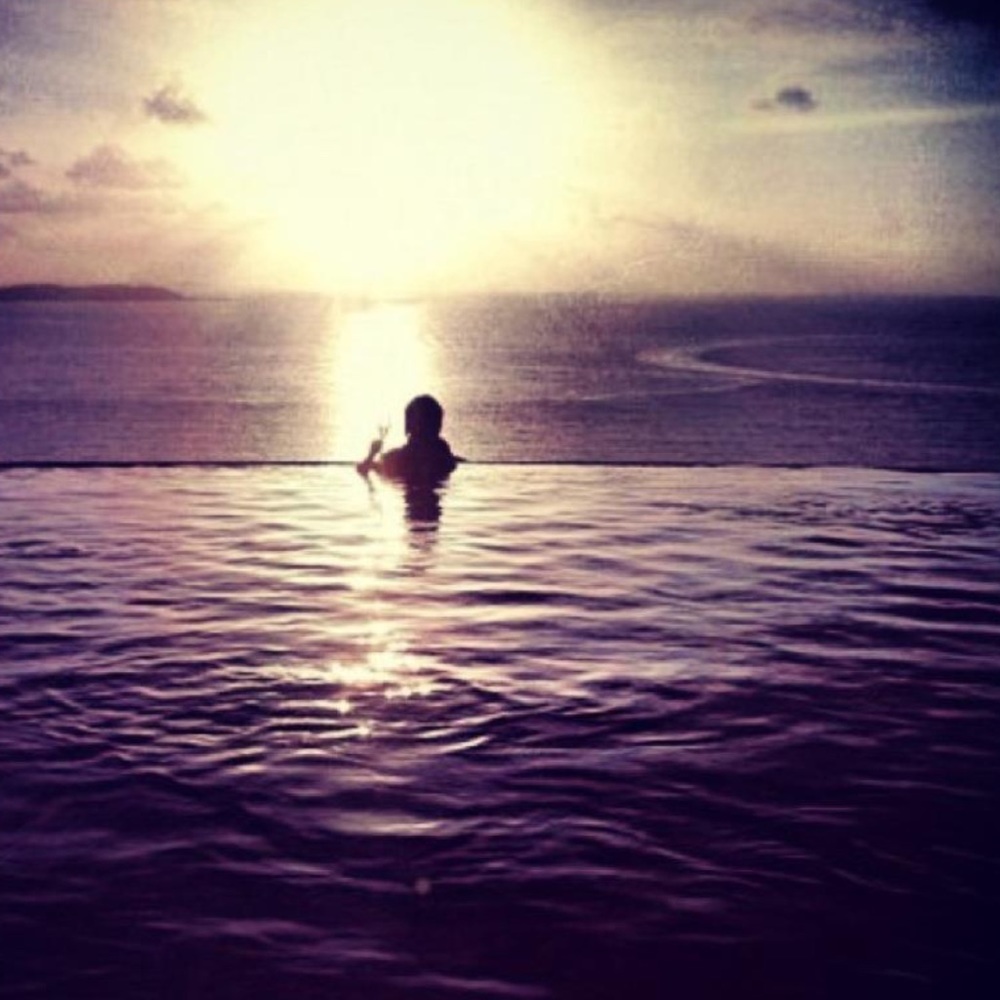 Meet your Posher, Bebz