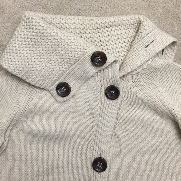 Olive Brand Chunky Knit Button Front Sweater Med - Picture 5 of 8