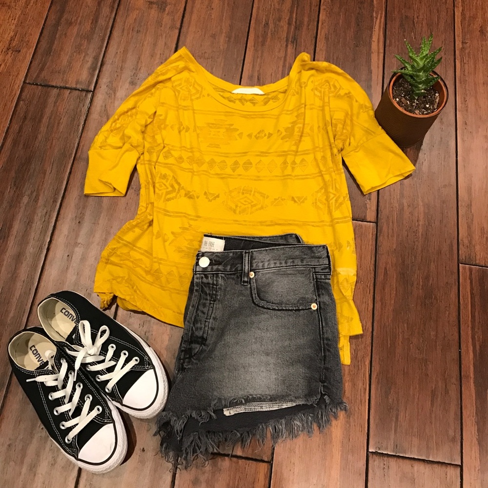 🌞Mustard/ Sunflower Yellow Semi-Sheer Top🌞