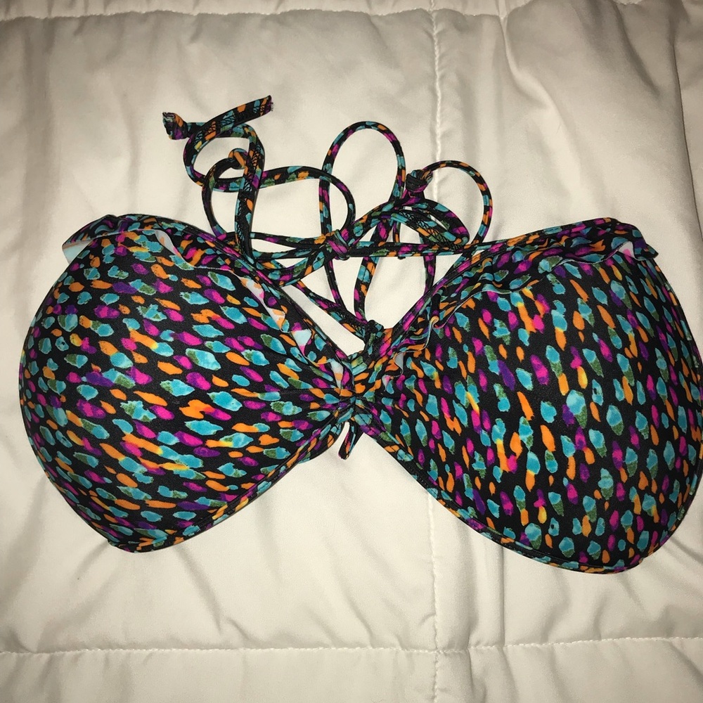 Bikini top