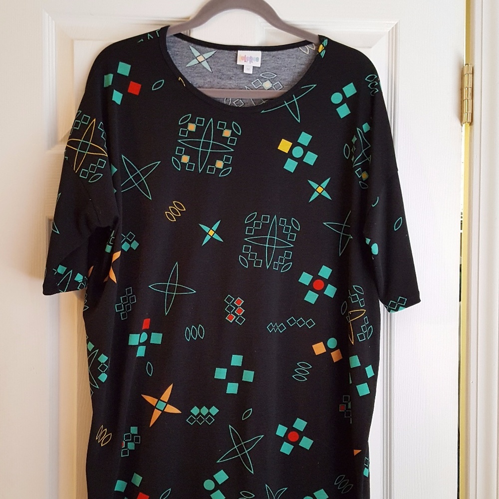 LuLaRue Irma Tunic - Size M (12-14) With Tags