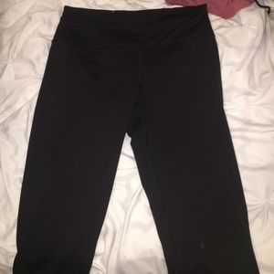 victoria secret sport cropped leggings