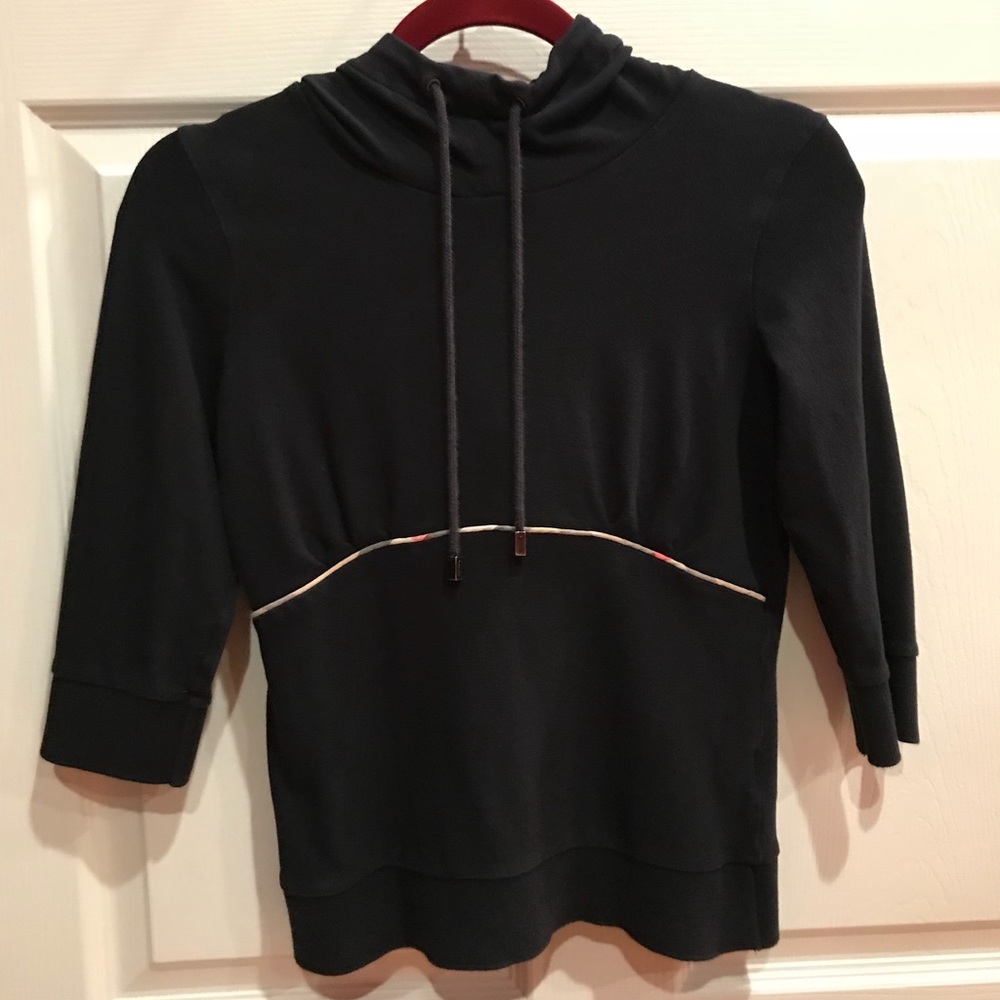 Women’s Burberry Hooded Sweater Small