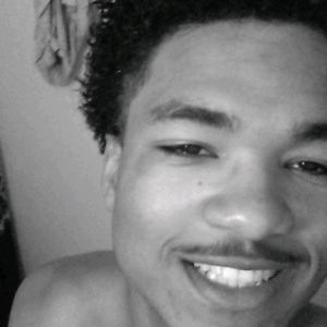 Meet your Posher, Dee