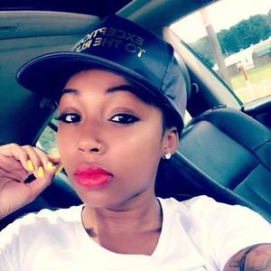 Meet your Posher, Tenesha