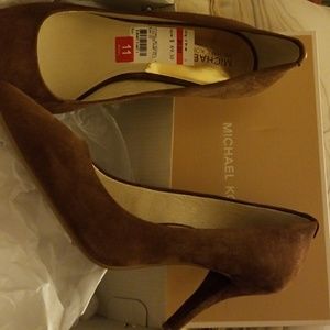 Shoes/ New, never worn