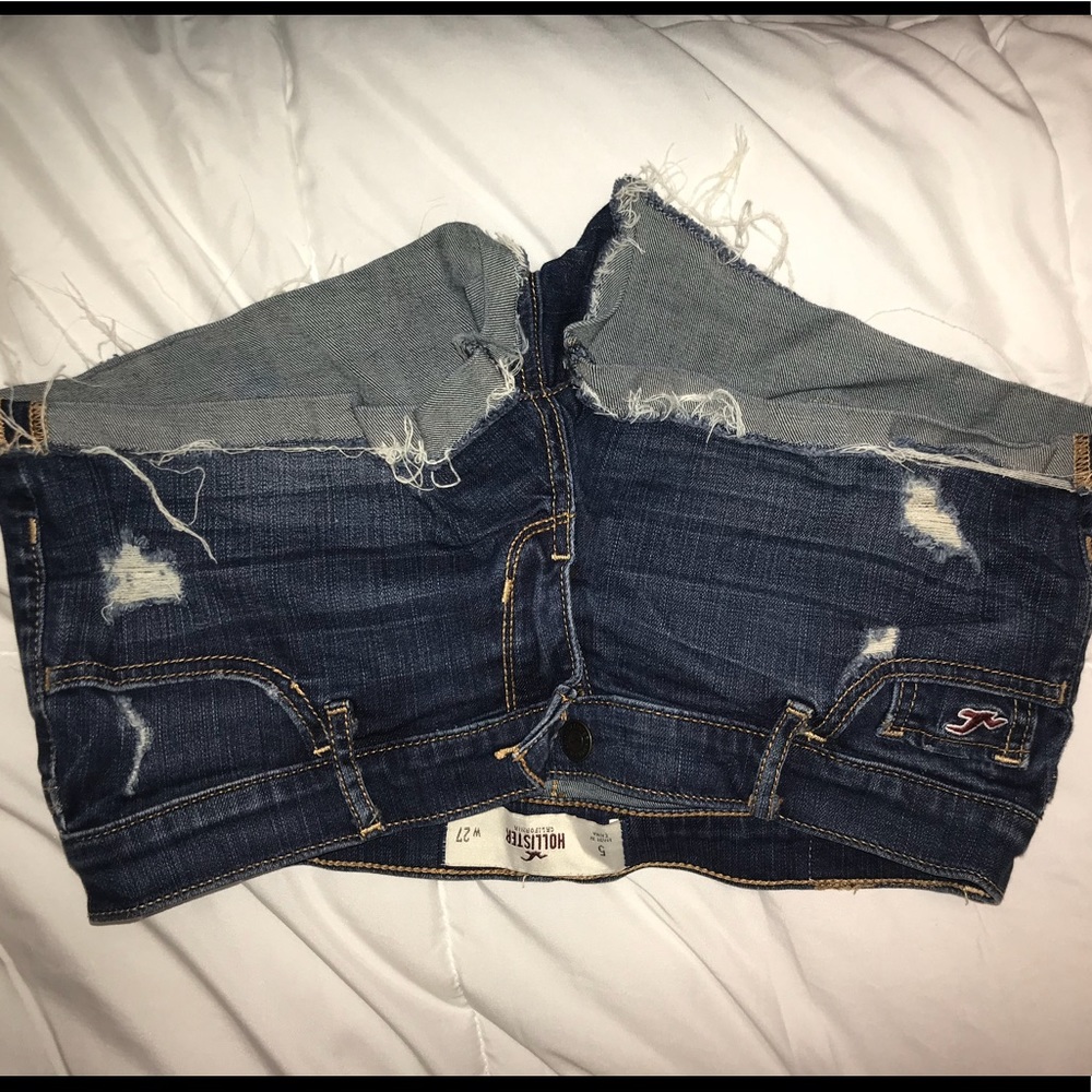 Cut off Hollister shorts