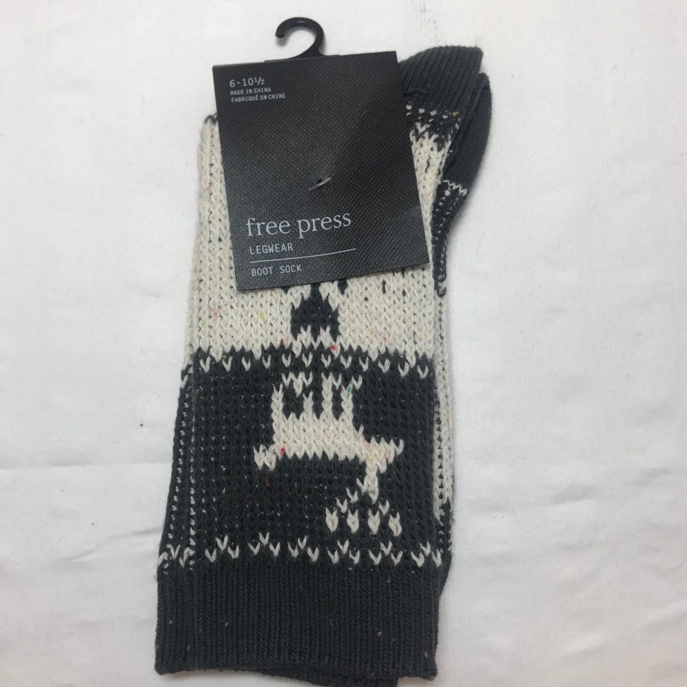 NWT Free Press Footwear Boot Socks  xmas 6-10.5