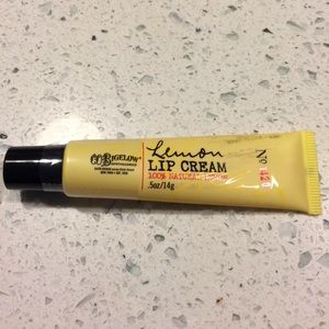Lemon lip creme
