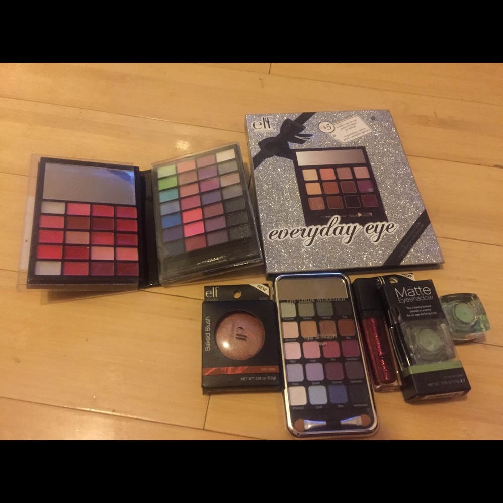 Unused make up palettes ELF and covergirl