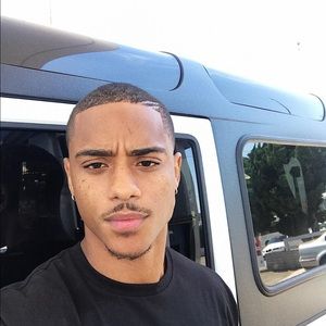 Meet your Posher, Stephen