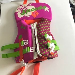 speedo infant life jacket.