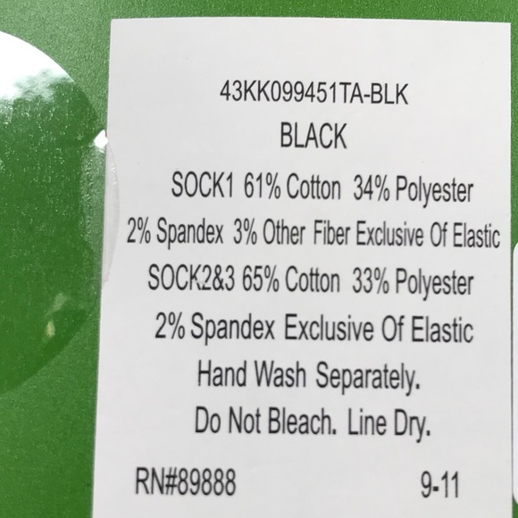 KATE SPADE SOCKS ! ♠️ - Picture 3 of 3