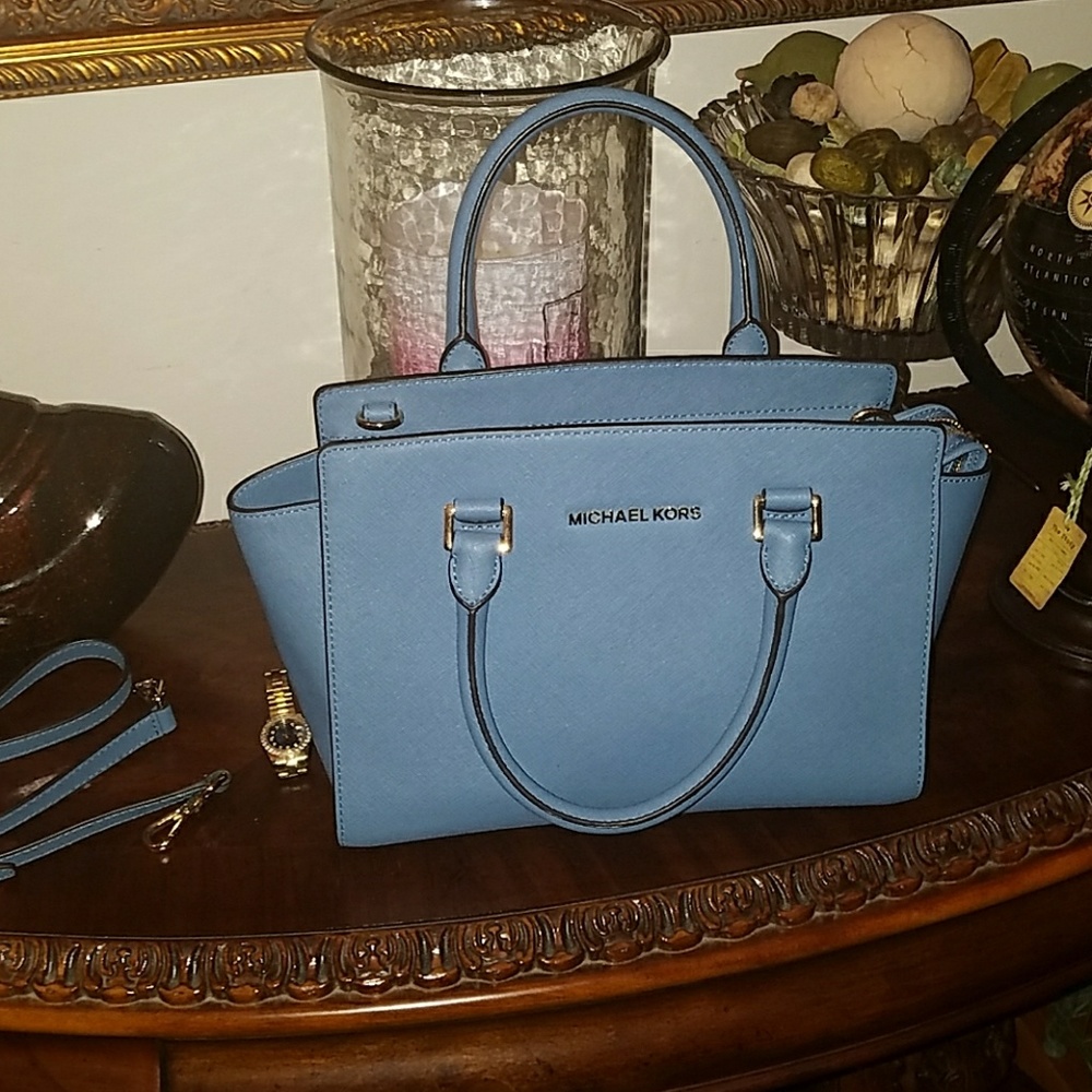 Michael Kors Selma Satchel