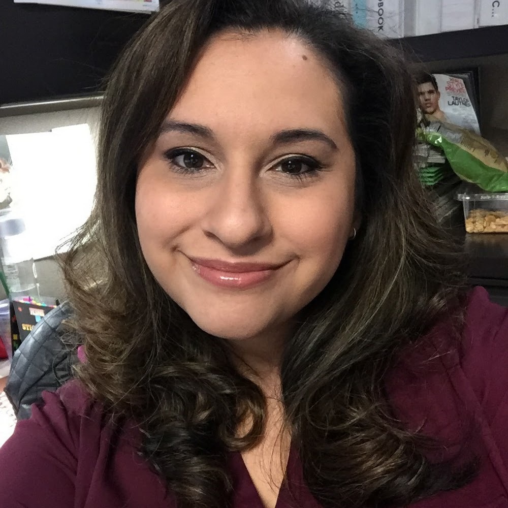 Meet your Posher, Elena