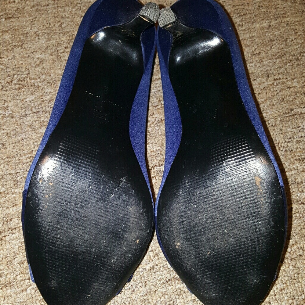 Blue Ruffled Peep Toes - Picture 4 of 4