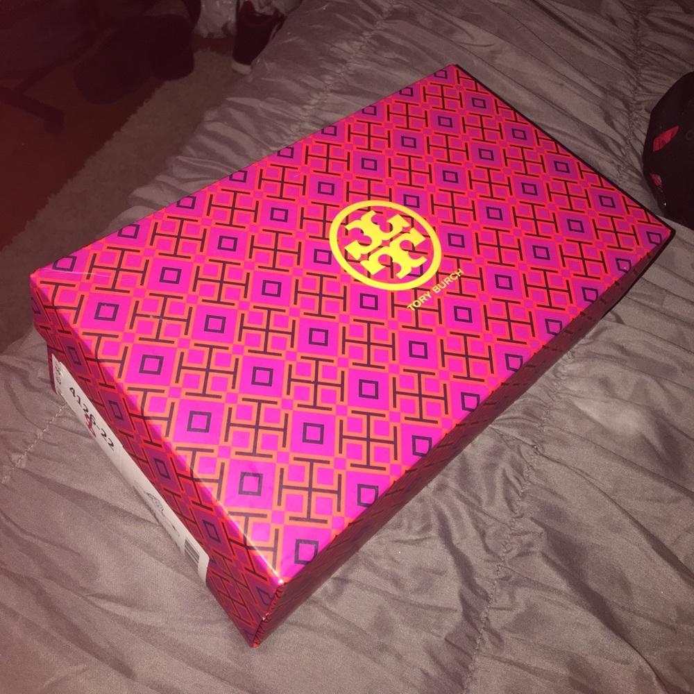 ✨✨TORY BURCH MILLER BOX✨✨