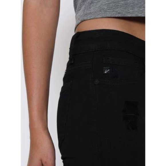 HOT PICK! Kan can distressed stretch skinny jeans - Picture 1 of 8