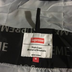 Surpreme 3m reflective raincoat 2015