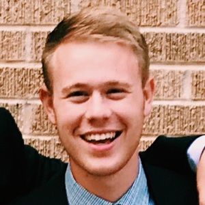 Meet your Posher, Travis