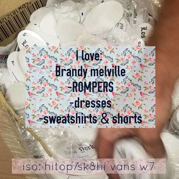 Welcome to my closet!! / Thread Wallets Discount Code KRAWR - Picture 10 of 11