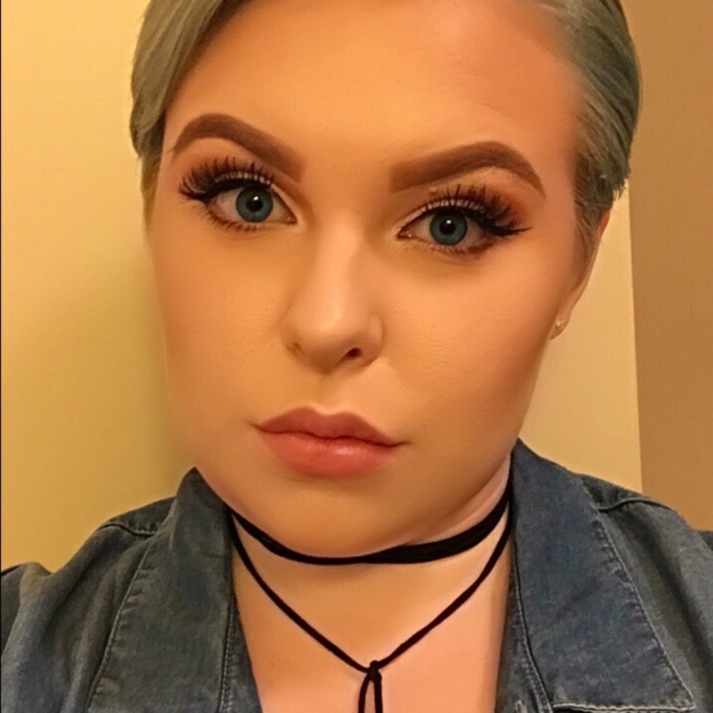 Meet your Posher, Allie