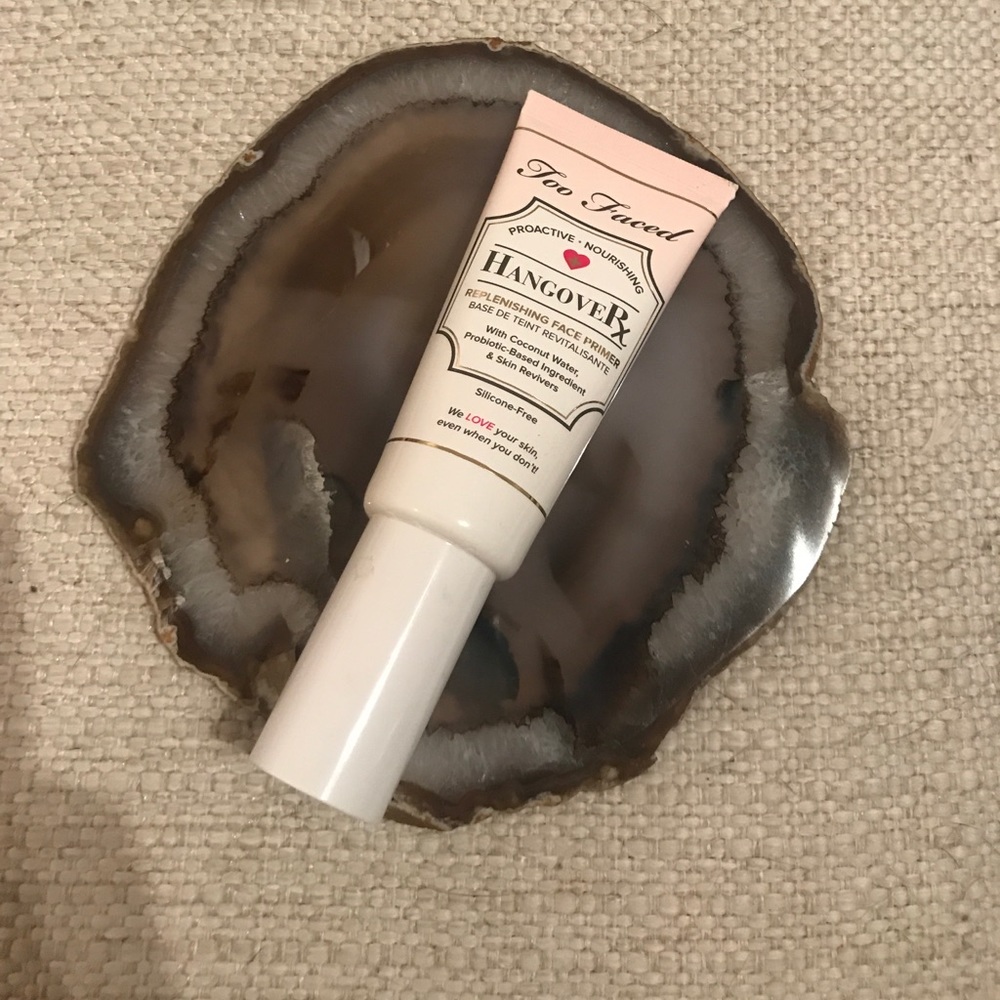 Too faced Hangover Rx coconut hydrating primer