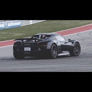 Meet your Posher, Aidan