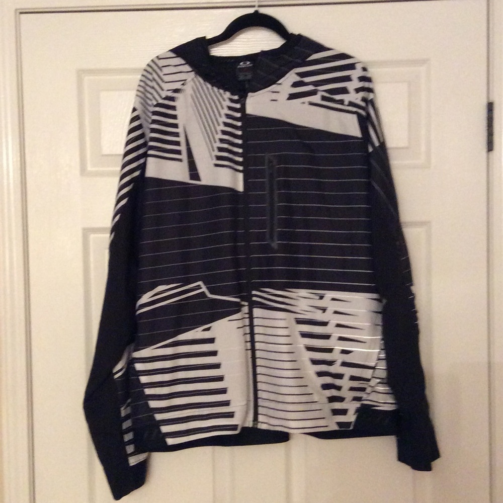 Oakley Windbreaker hoody New,,,,,'kind glow