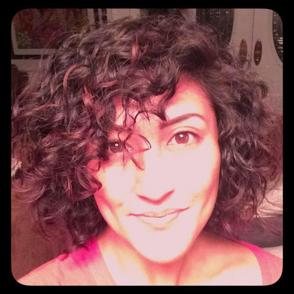 Meet your Posher, Adrienne