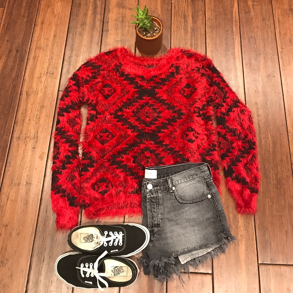 👹Super Soft & Fuzzy Eyelash Knit Plush Sweater👹