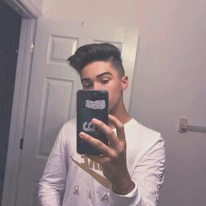 Meet your Posher, Isaiah